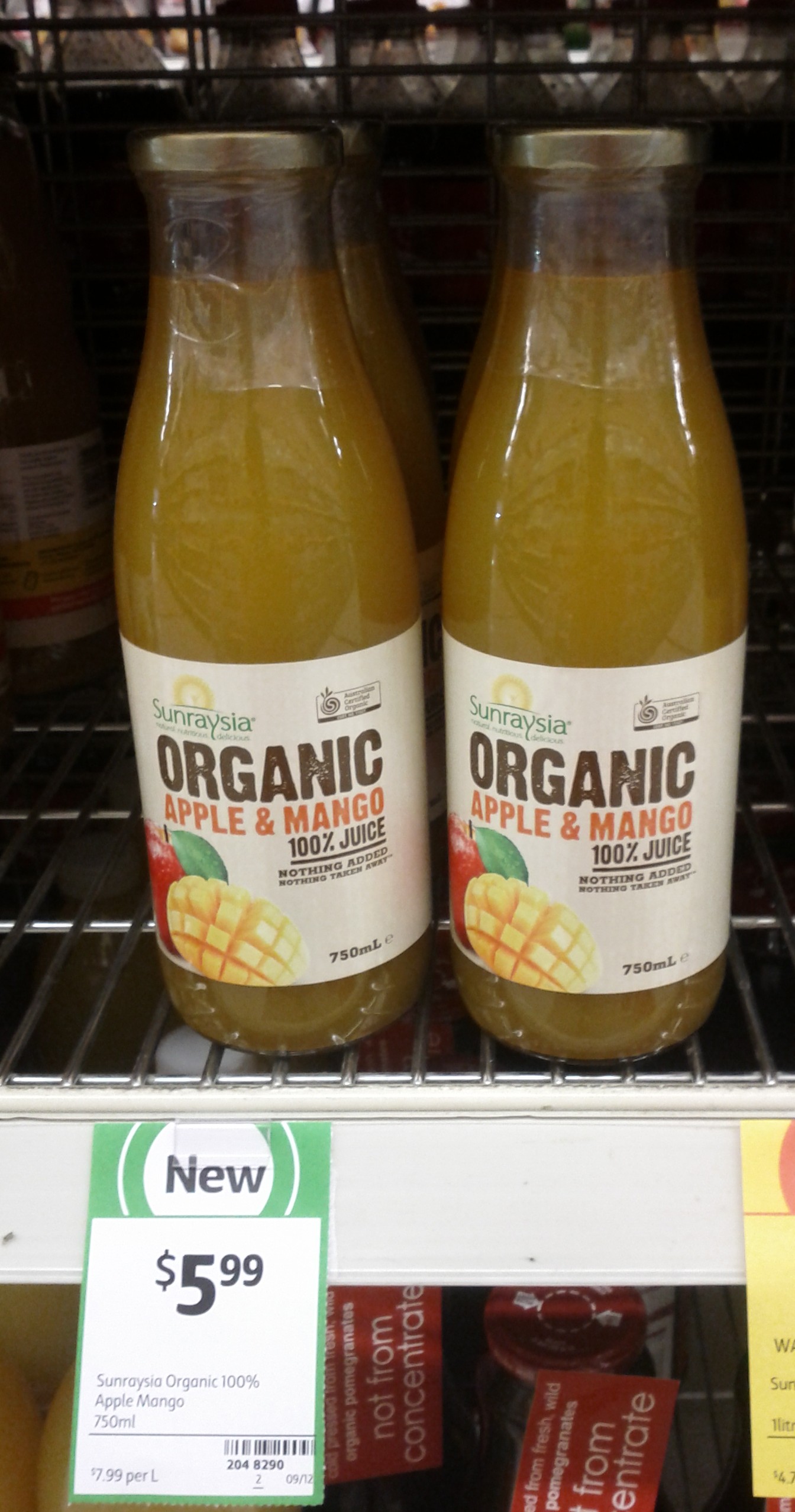 Sunraysia 750g Organic Apple & Mango