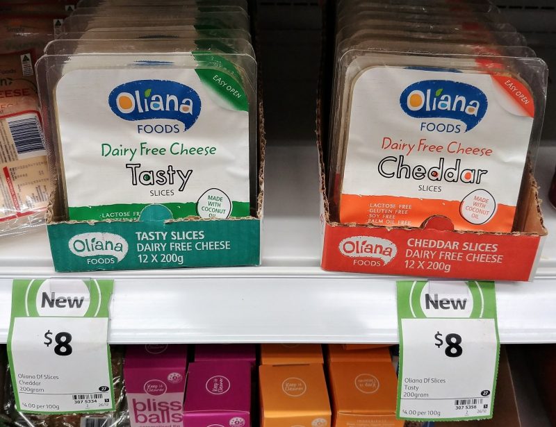 Oliana Foods 200g Dairy Free Cheese Tasty, Cheddar