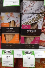 Tucker's 100g Crackers Artisan Hummus, Five Seed