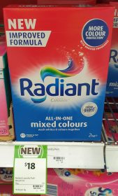 Cussons 2kg Radiant Laundry Powder Mixed Colours