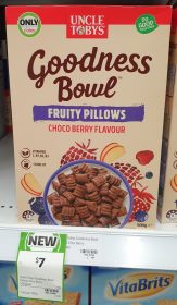 Uncle Tobys 500g Goodness Bowl Fruity Pillows Choco Berry Flavour