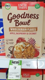 Uncle Tobys 550g Goodness Bowl Wholegrain Flakes Apple Raspberry Coconut