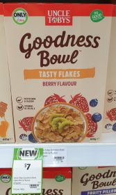 Uncle Tobys 625g Goodness Bowl Tasty Flakes Berry Flavour